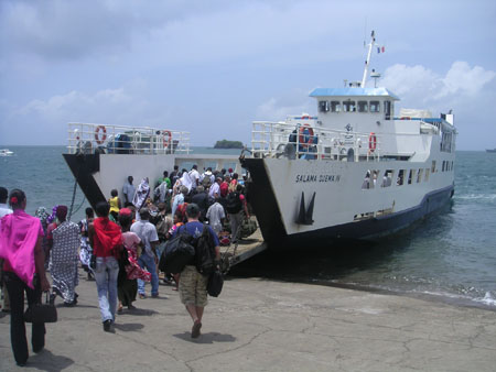 La barge a Petite-Terre
